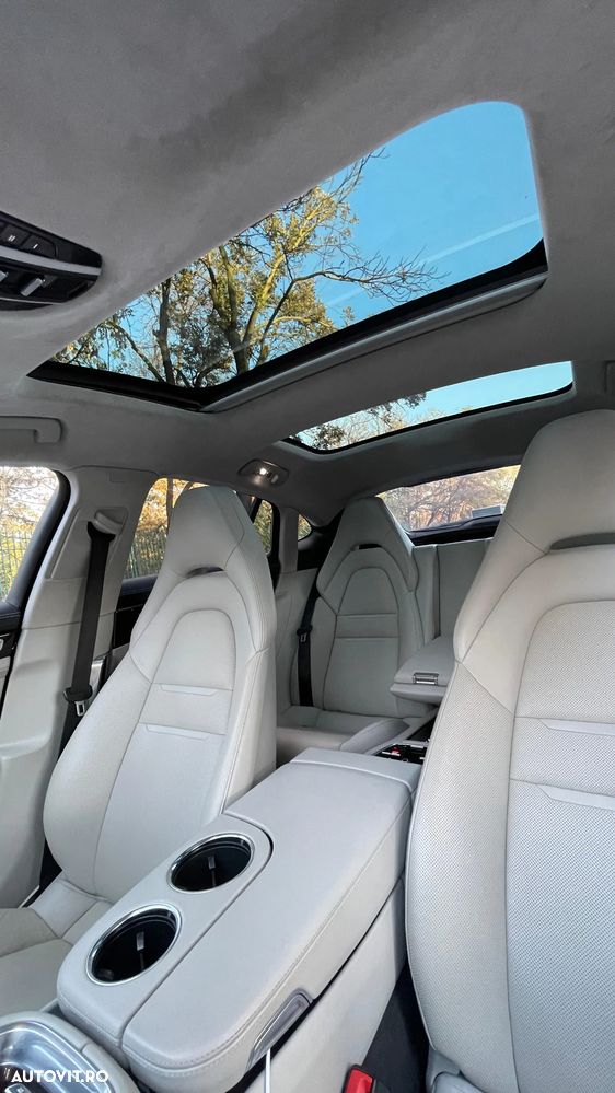 Porsche Panamera Turbo Executive - 5