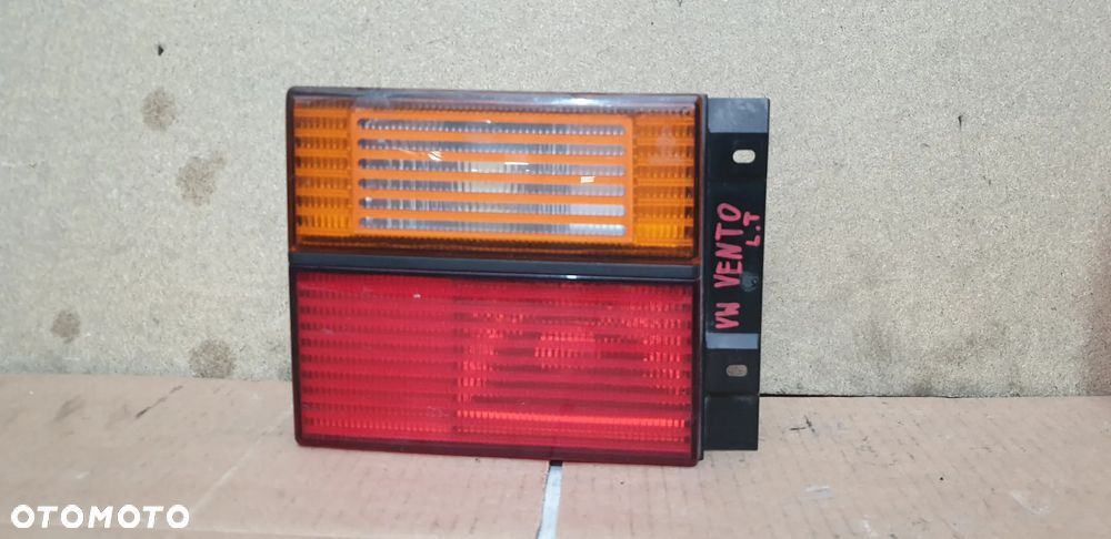 VW Vento Lampa Tylna Lewy Tył L.T. w Klapę - 1
