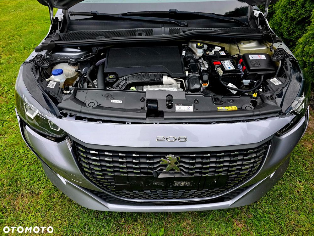 Peugeot 208 Benzin 100 Allure - 9