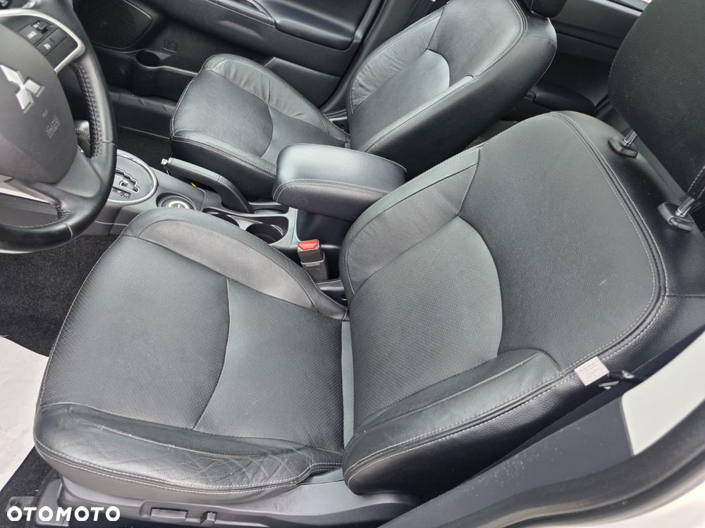 Mitsubishi ASX - 20