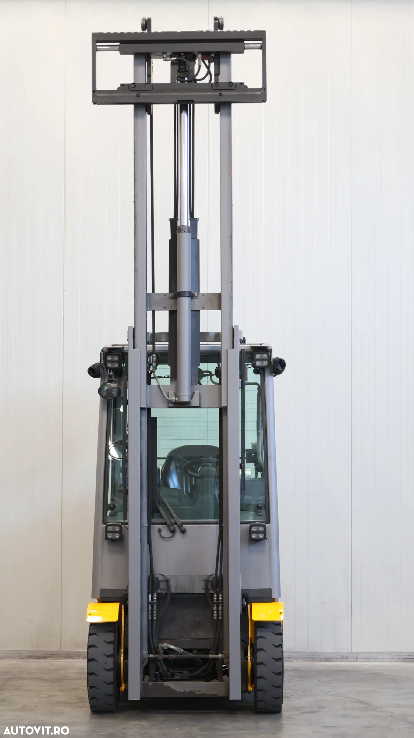 Jungheinrich TFG 320s - 8