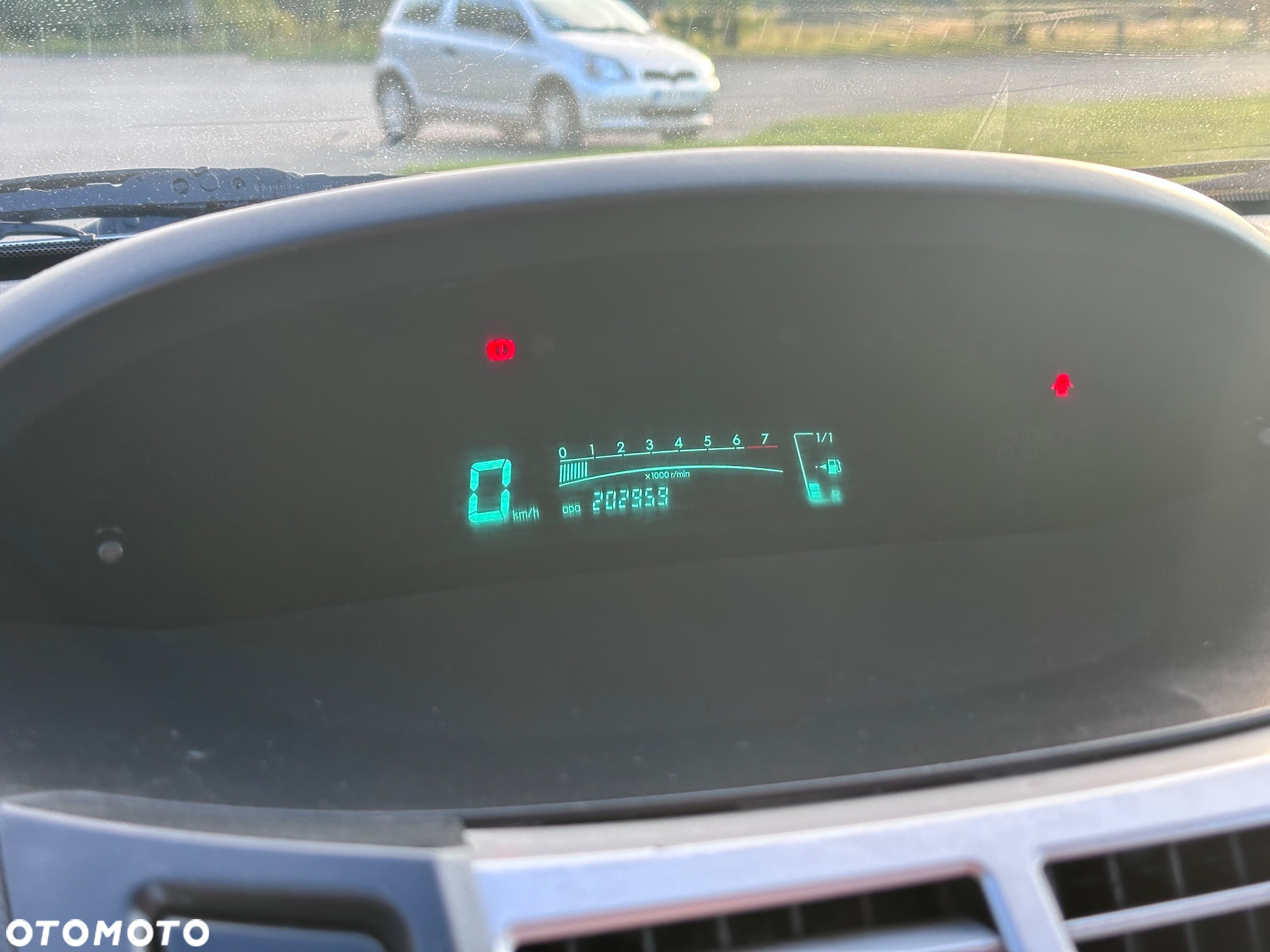 Toyota Yaris 1.0 Luna A/C - 19