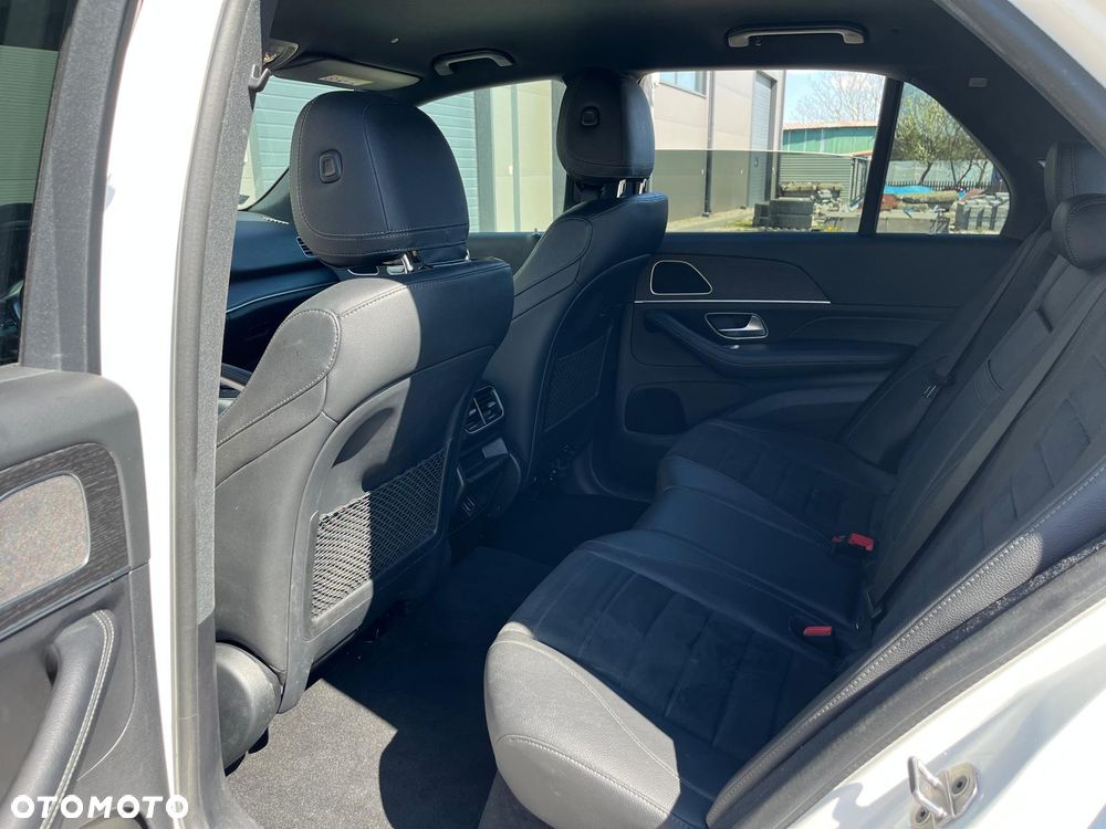 Mercedes-Benz GLE 300 d 4-Matic - 13