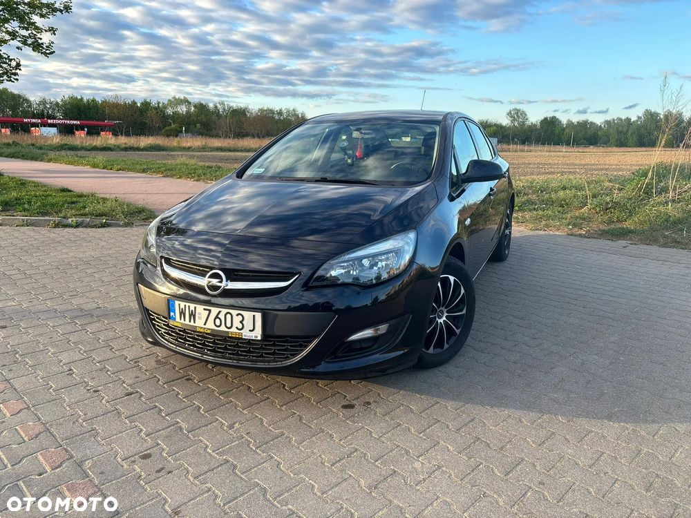 Opel Astra 1.6 EU6 - 1