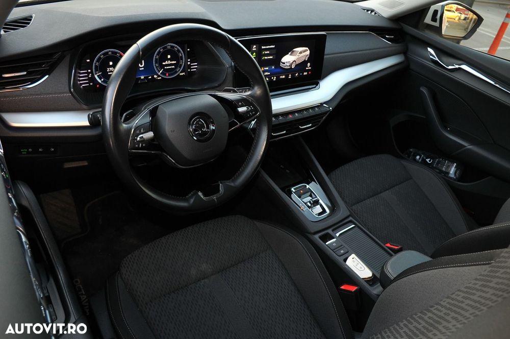 Skoda Octavia 2.0 TDI DSG Tour - 11