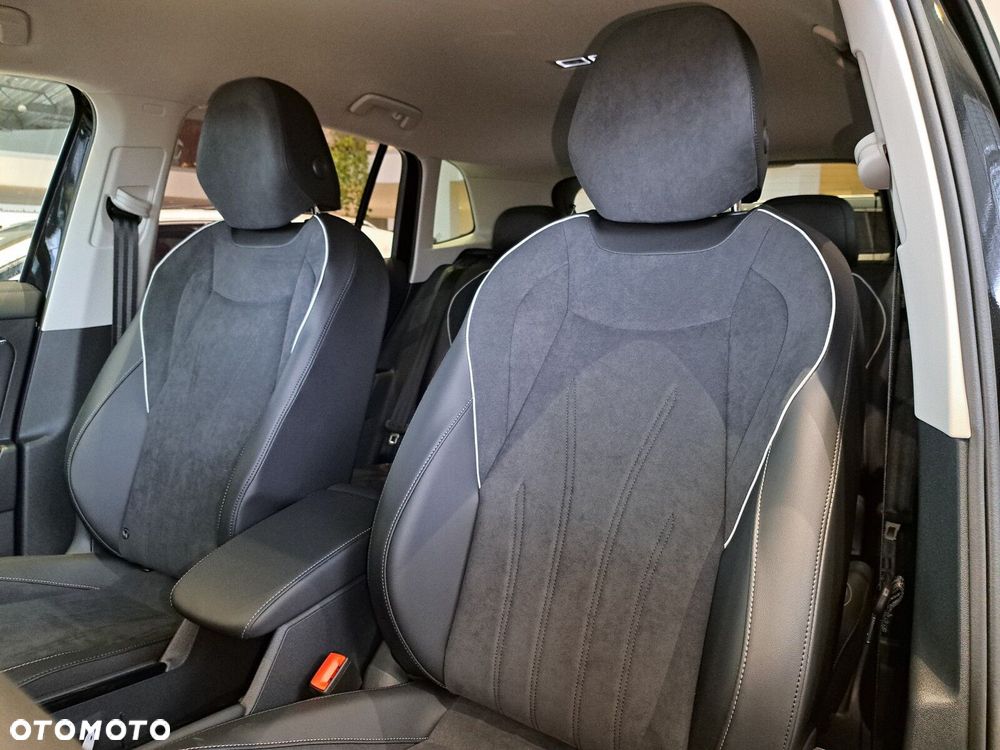 Volkswagen Tiguan 1.5 eHybrid PHEV 150kW Elegance DSG - 20