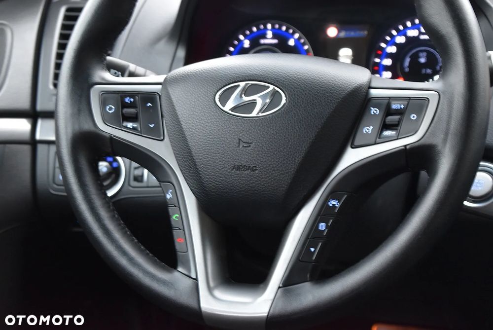 Hyundai i40 - 23