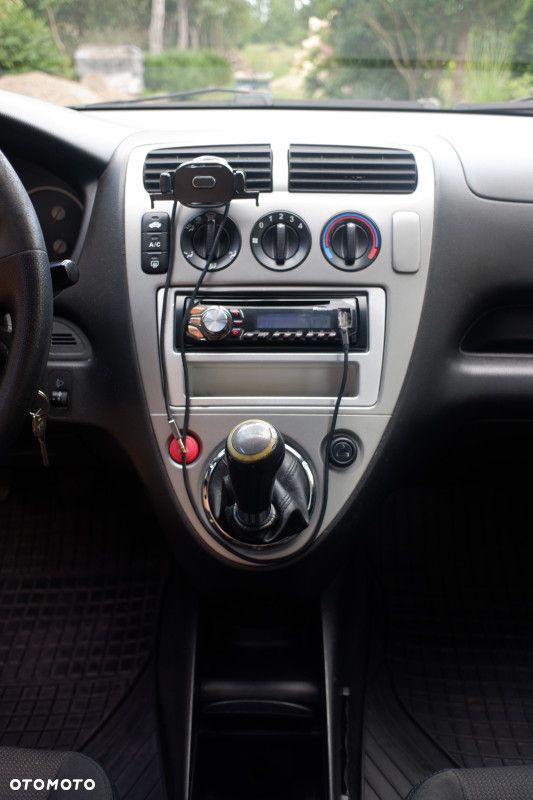Honda Civic 1.4i LS - 4