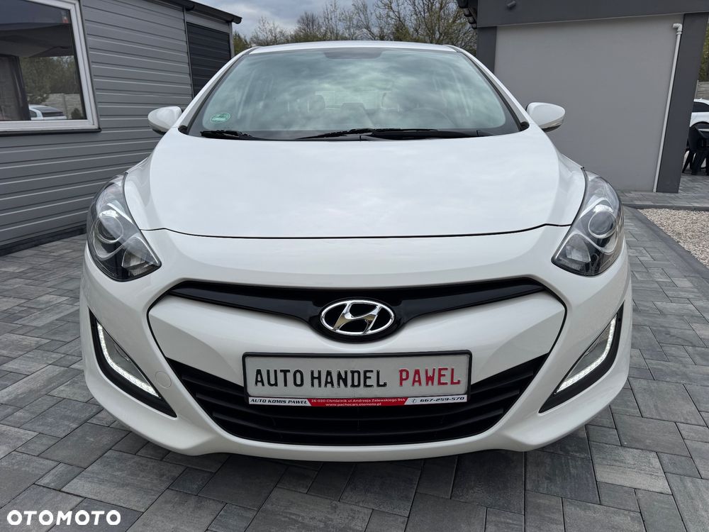 Hyundai i30 1.4 Fifa World Cup Edition - 2