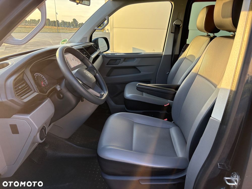 Volkswagen Transporter Kombi L2H1 DSG - 18