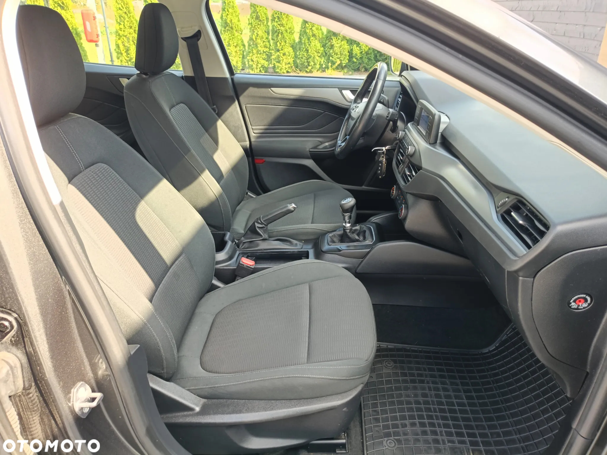 Ford Focus - 17