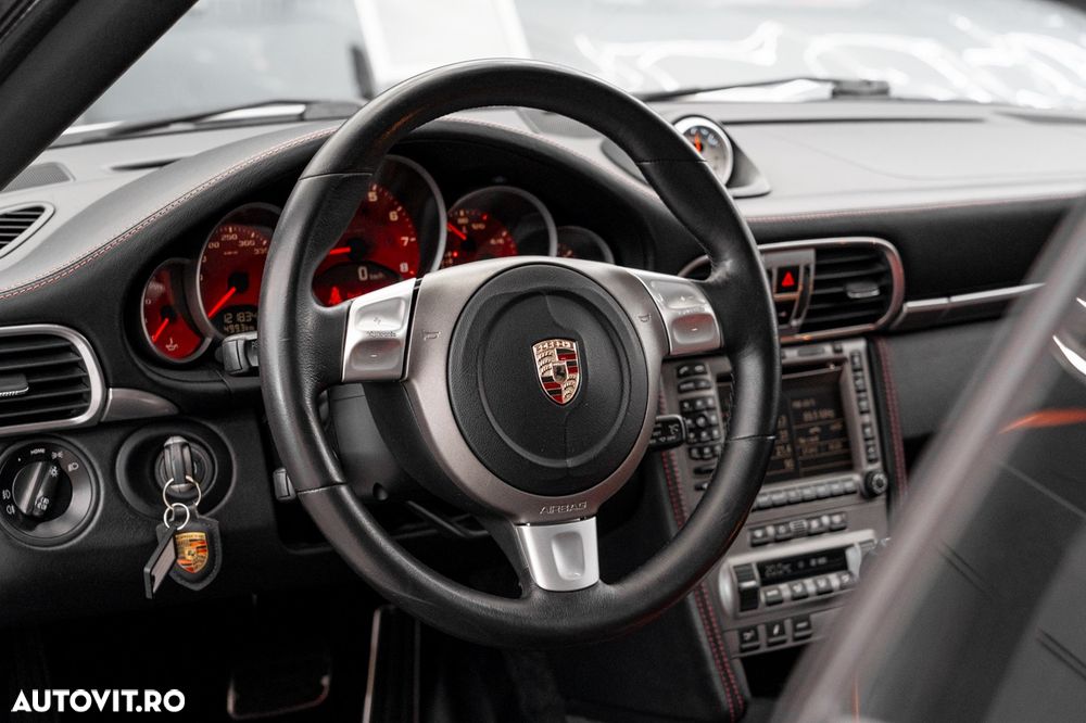 Porsche 911 - 29