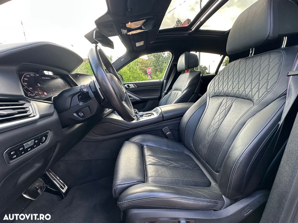 BMW X6 M M50i - 12
