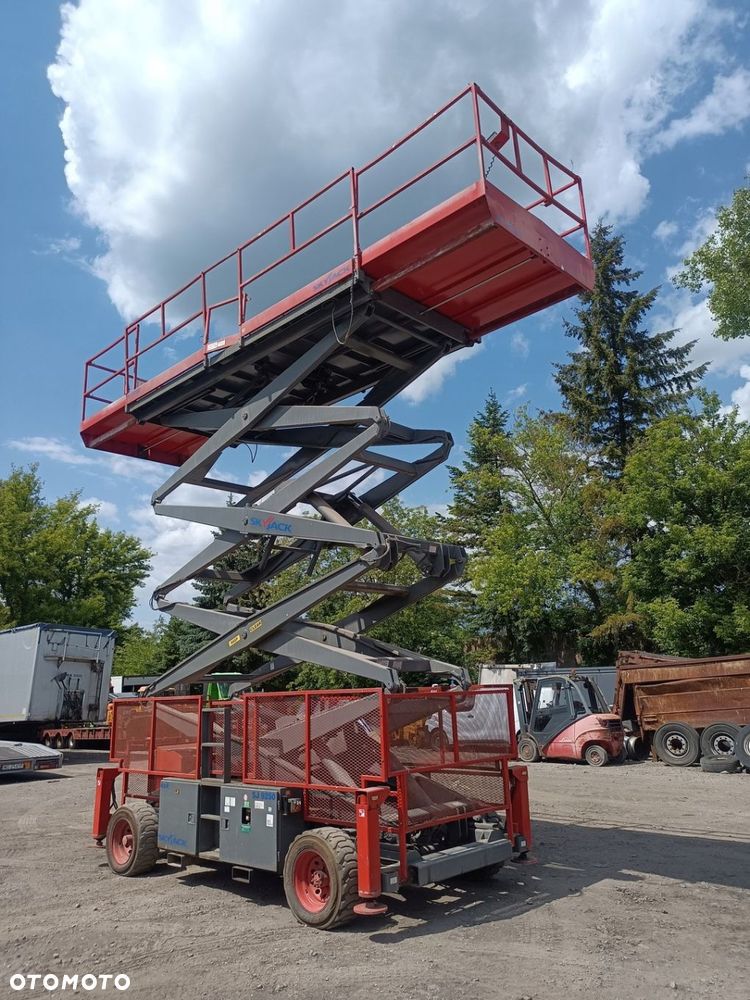 skayjack sj 9250 zwyzka terenowa 4x4 podnosnik nozycowy 17 m wys. platforma - 6