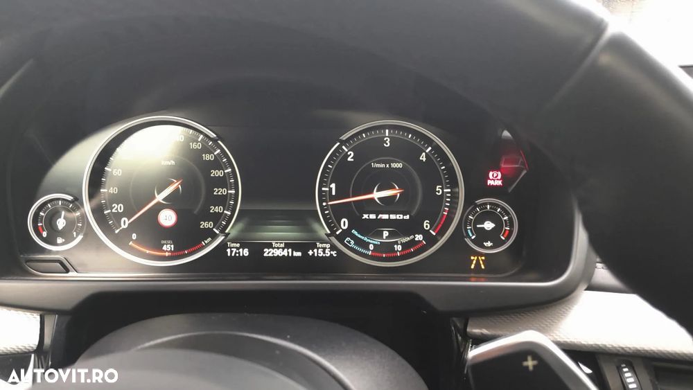 BMW X6 M M50d - 15