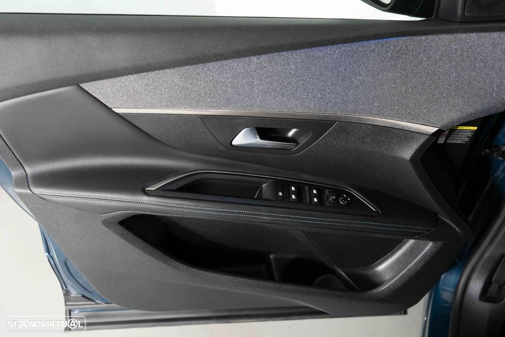 Peugeot 5008 1.2 PureTech Allure Pack - 25
