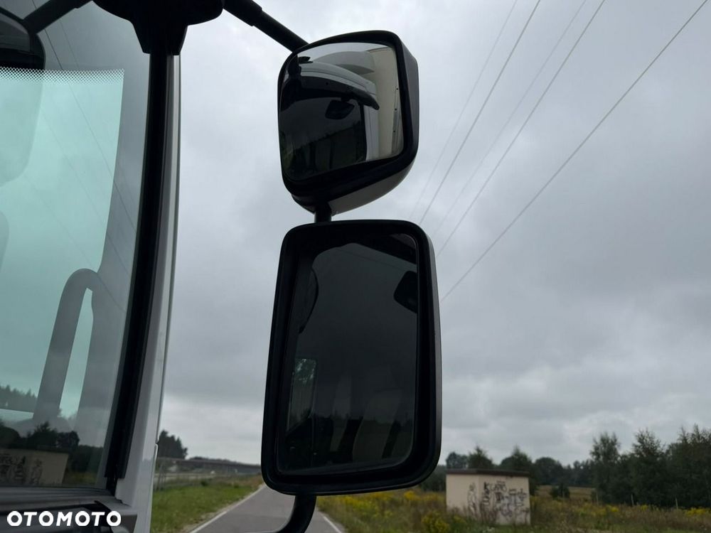 Renault MIDLUM 220 DXI  3 miejsca siedzące  , EURO 5 - 33