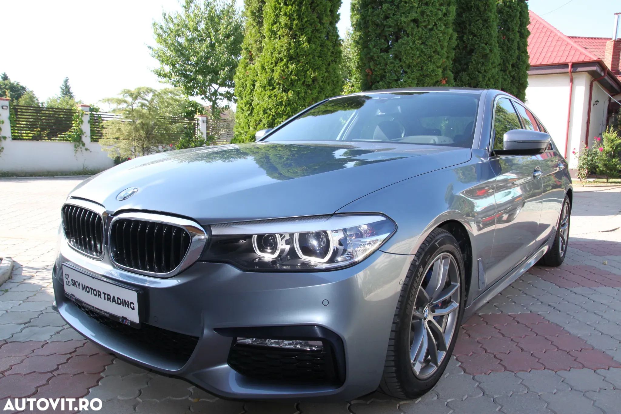 BMW Seria 5 530i xDrive AT - 1