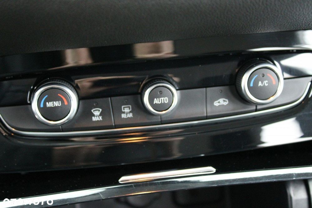 Opel Grandland X 1.5 CDTI Enjoy S&S - 25