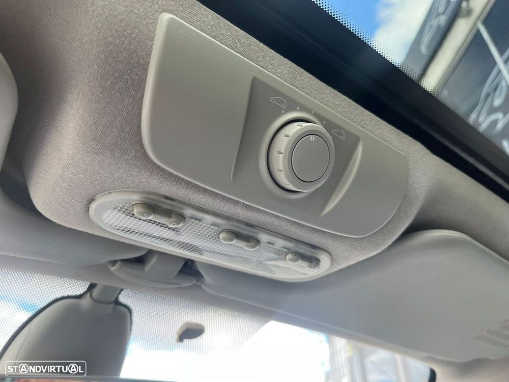 Renault Scénic 1.5 dCi SE Exclusive - 22