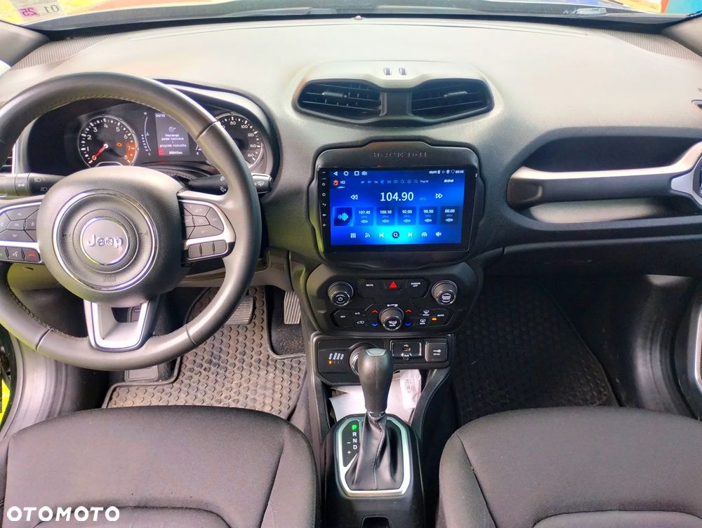 Jeep Renegade - 8