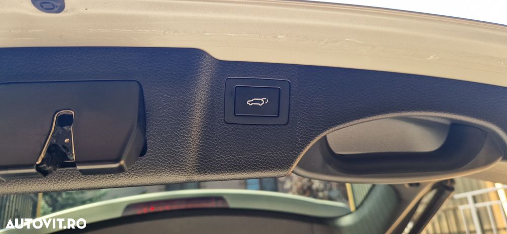 Hyundai Santa Fe - 9