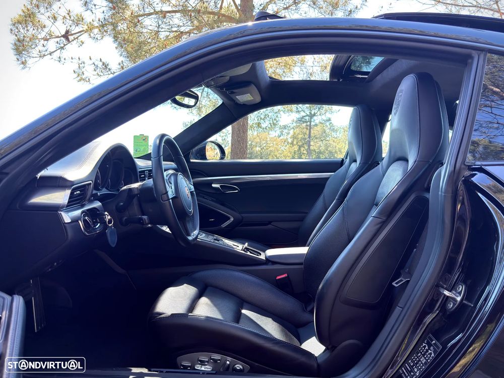 Porsche 911 (991) Turbo - 23