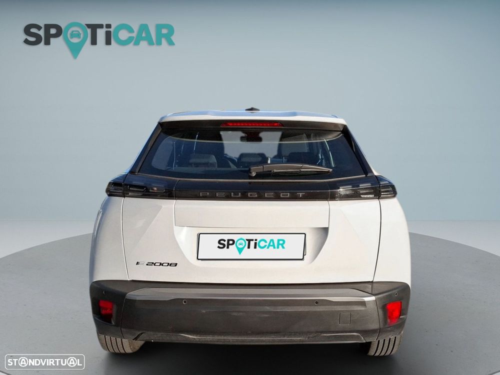 Peugeot e-2008 54 kWh Style - 6