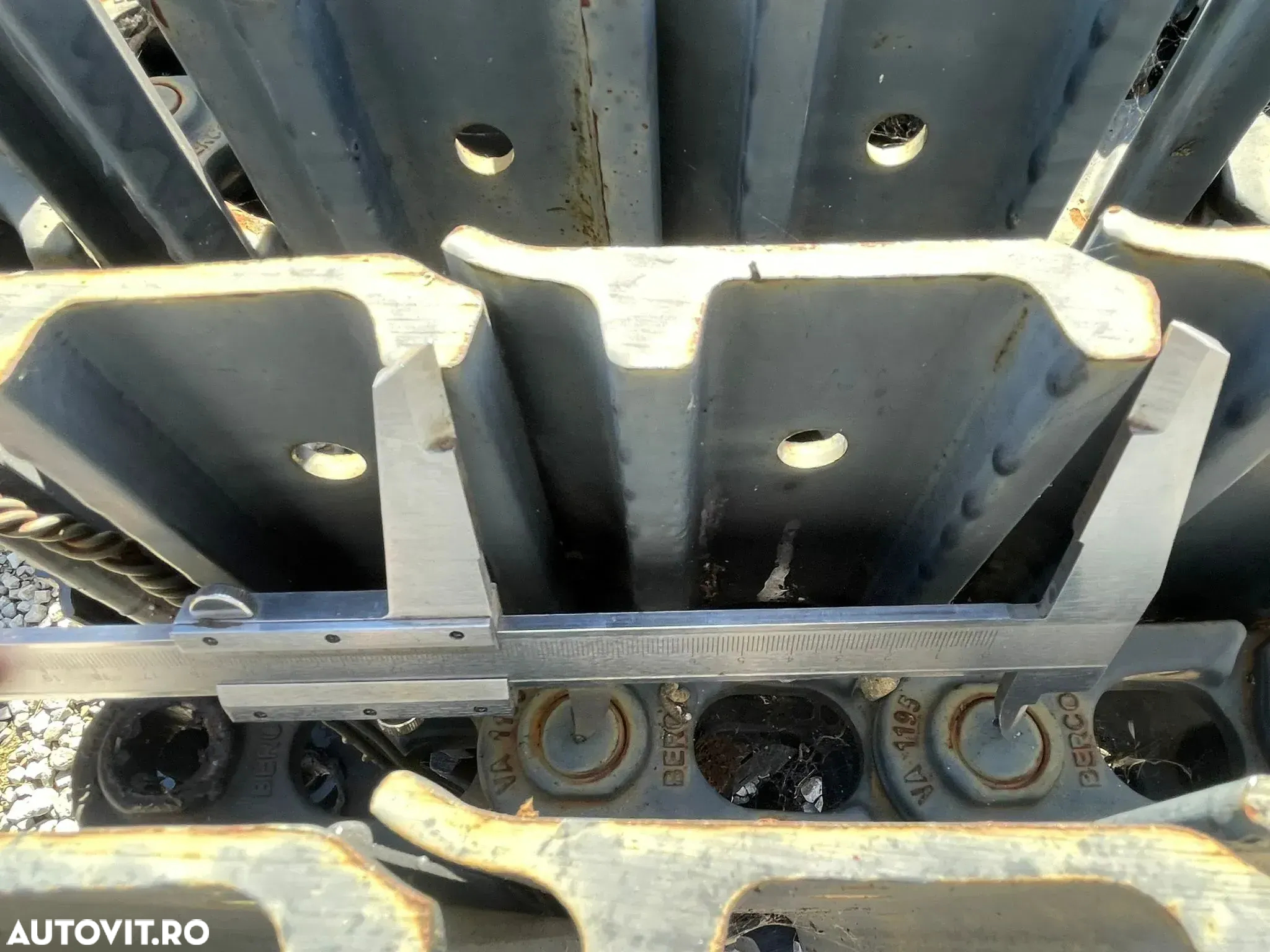 Senile de Fier Berco pentru Excavatoare de 3-4 tone - 4