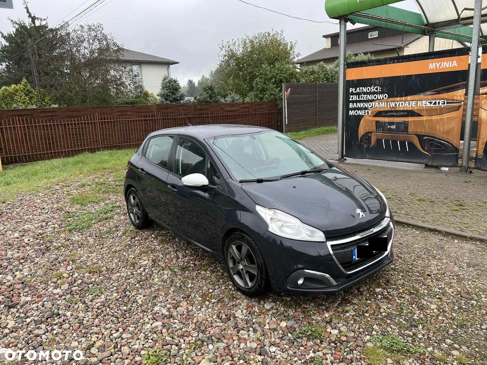 Peugeot 208 1.2 PureTech Style - 16