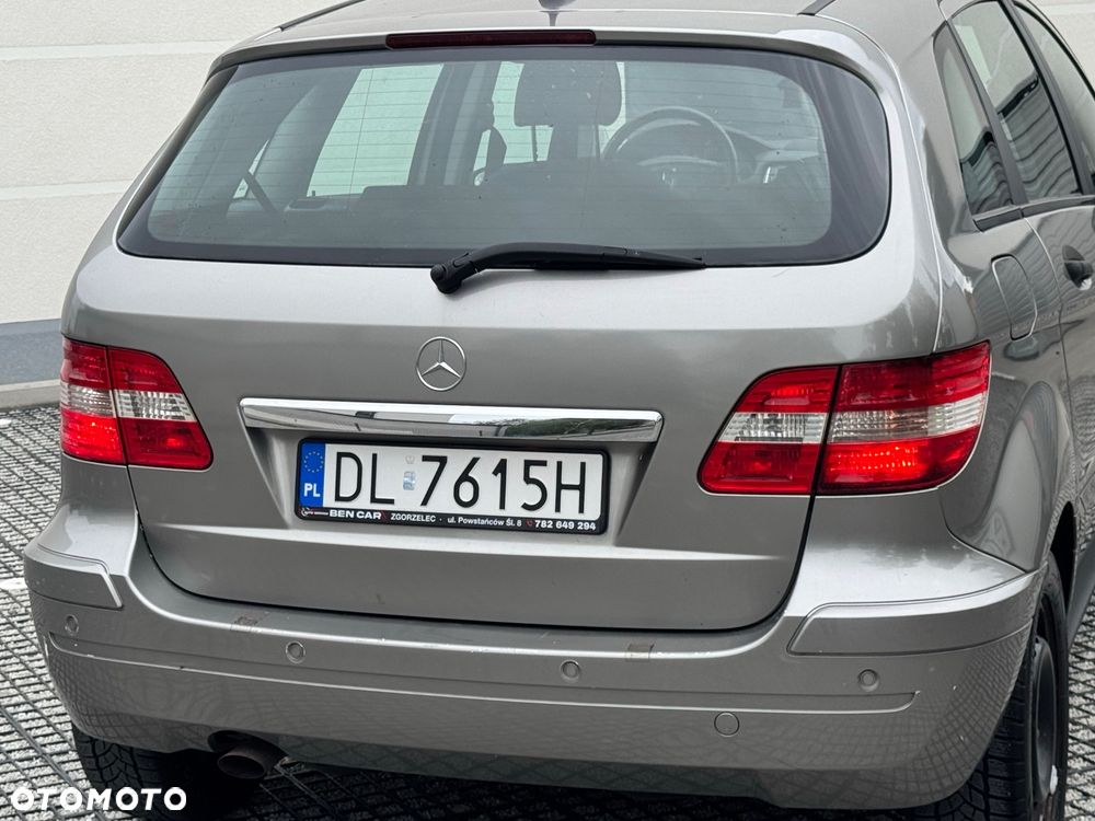 Mercedes-Benz Klasa B 180 CDI Autotronic - 11