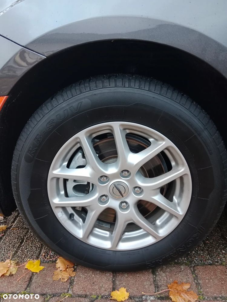 Chrysler Pacifica - 25