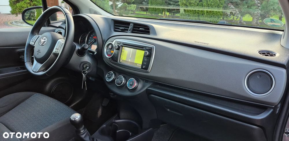 Toyota Yaris 1.0 VVT-i Life - 14