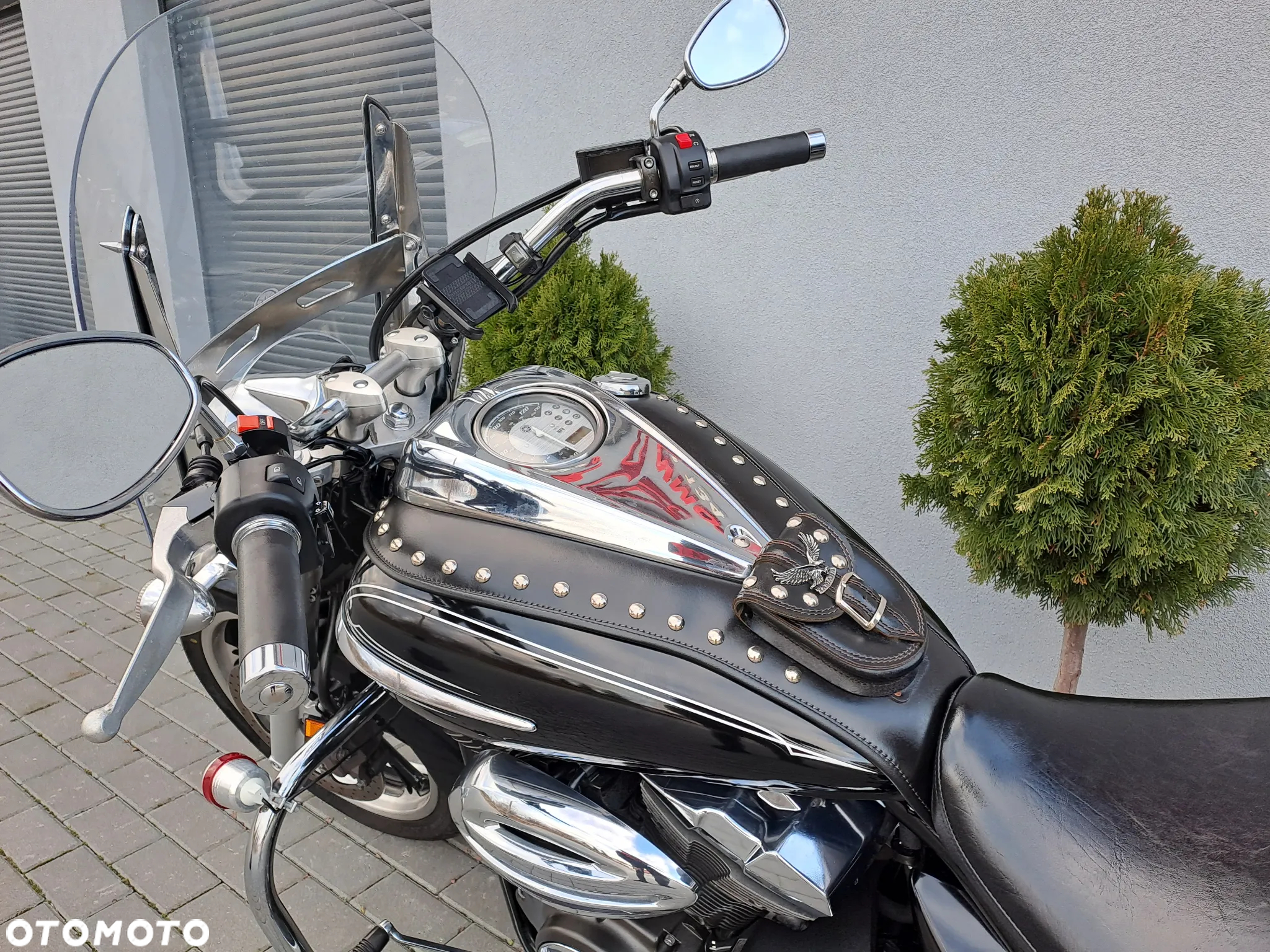 Yamaha XVS - 17