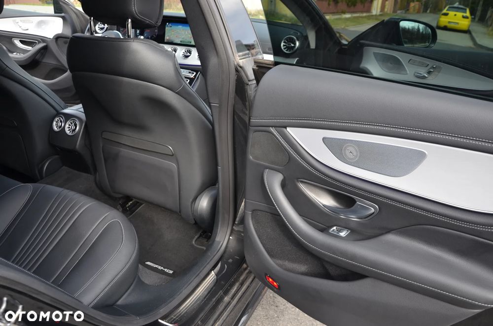 Mercedes-Benz CLS 220 d 9G-TRONIC AMG Line - 36