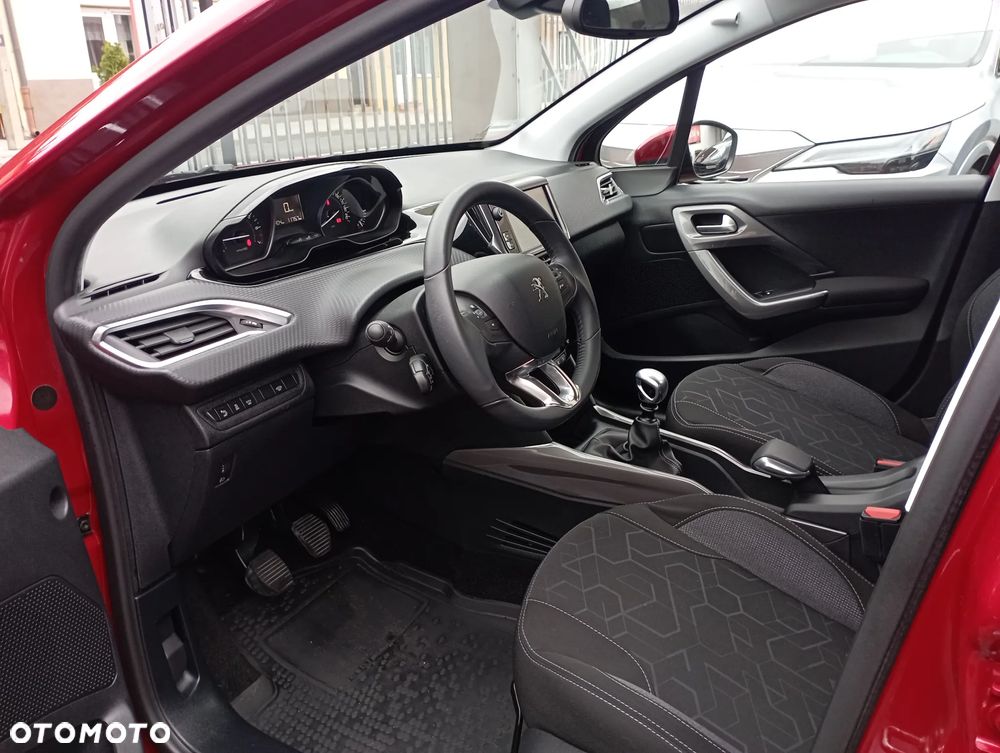 Peugeot 2008 1.2 Pure Tech GPF Active S&S - 7