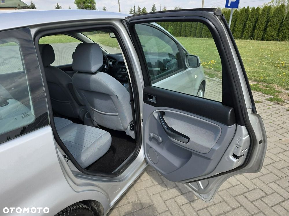 Ford C-MAX - 27