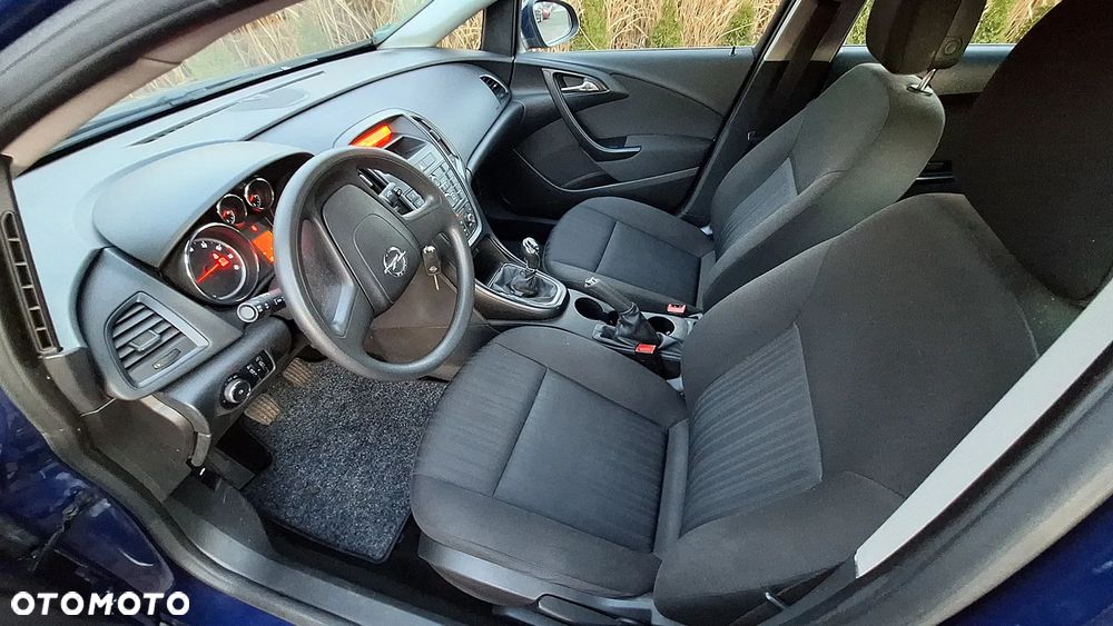 Opel Astra - 7
