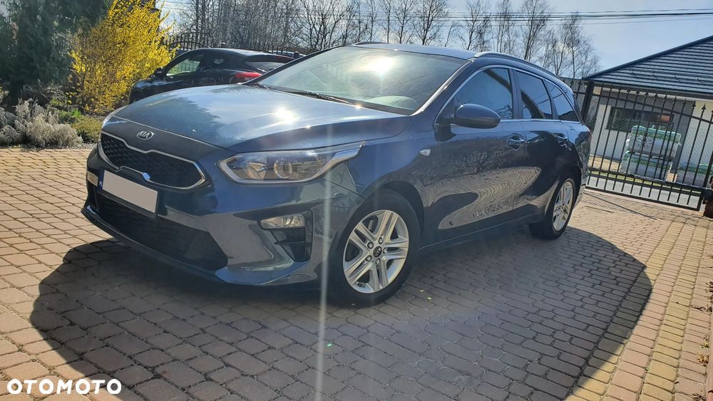 Kia Ceed - 15
