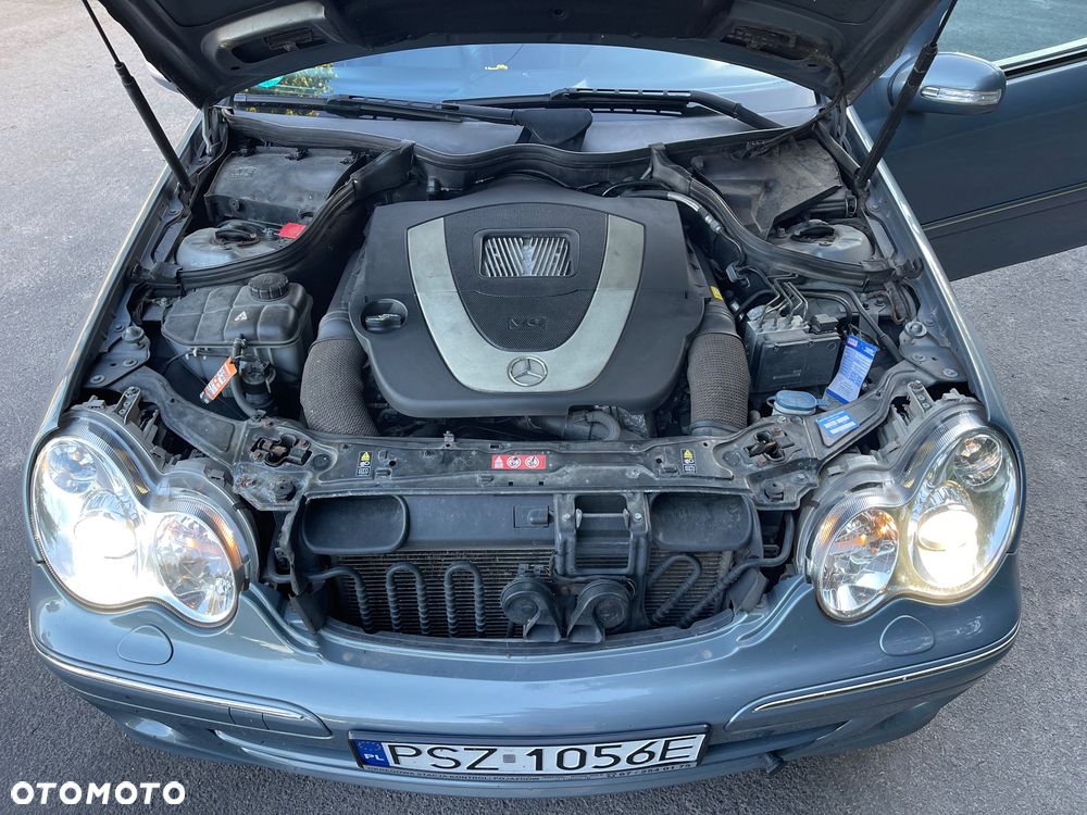 Mercedes-Benz Klasa C 280 7G-TRONIC Avantgarde - 28