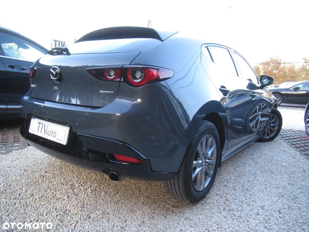 Mazda 3 - 4