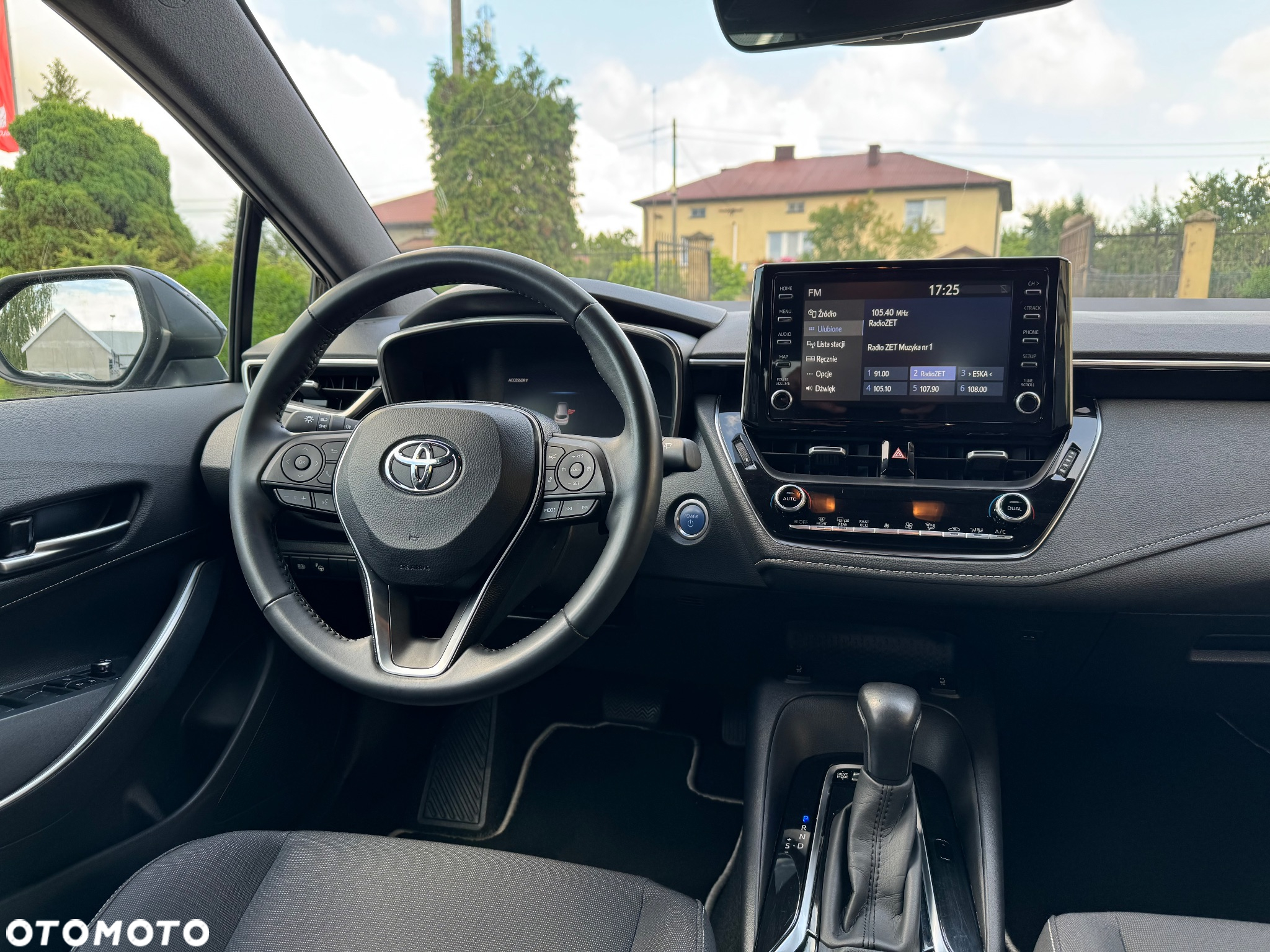 Toyota Corolla 2.0 Hybrid Comfort - 19