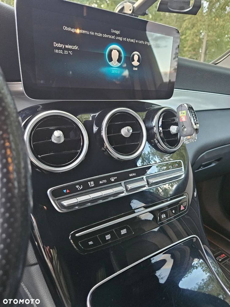 Mercedes-Benz GLC 220 d - 19