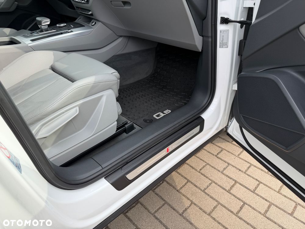 Audi Q5 2.0 TDI Quattro (clean diesel) S tronic - 21