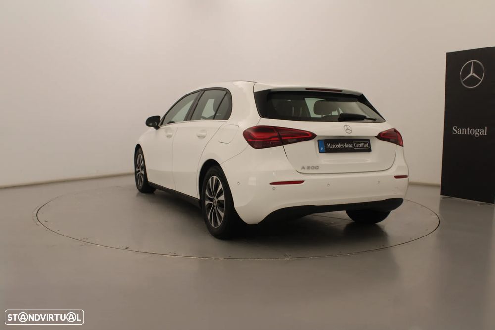 Mercedes-Benz A 200 Standard - 8