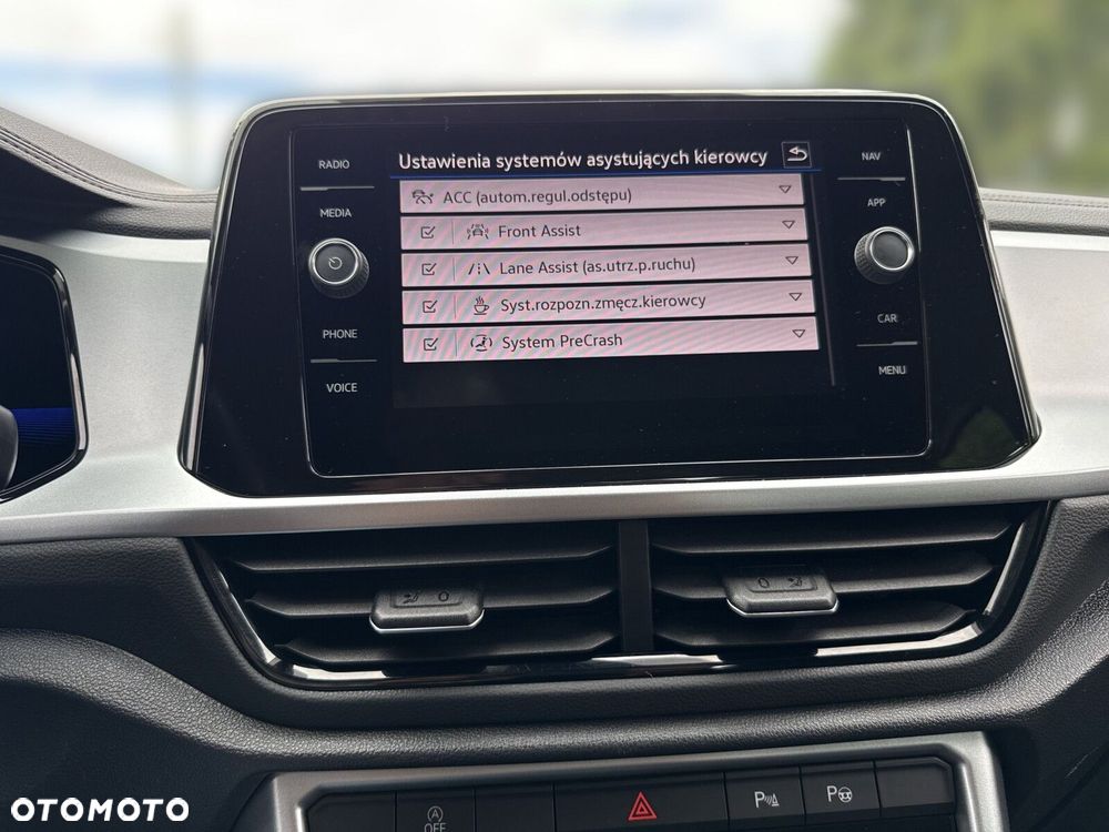 Volkswagen T-Roc 1.5 TSI Life Plus DSG - 31