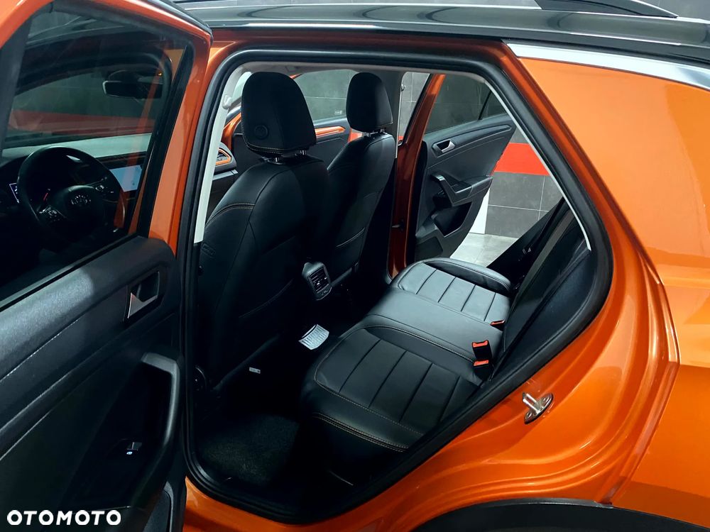 Volkswagen T-Roc 2.0 TDI SCR DSG GOAL - 23