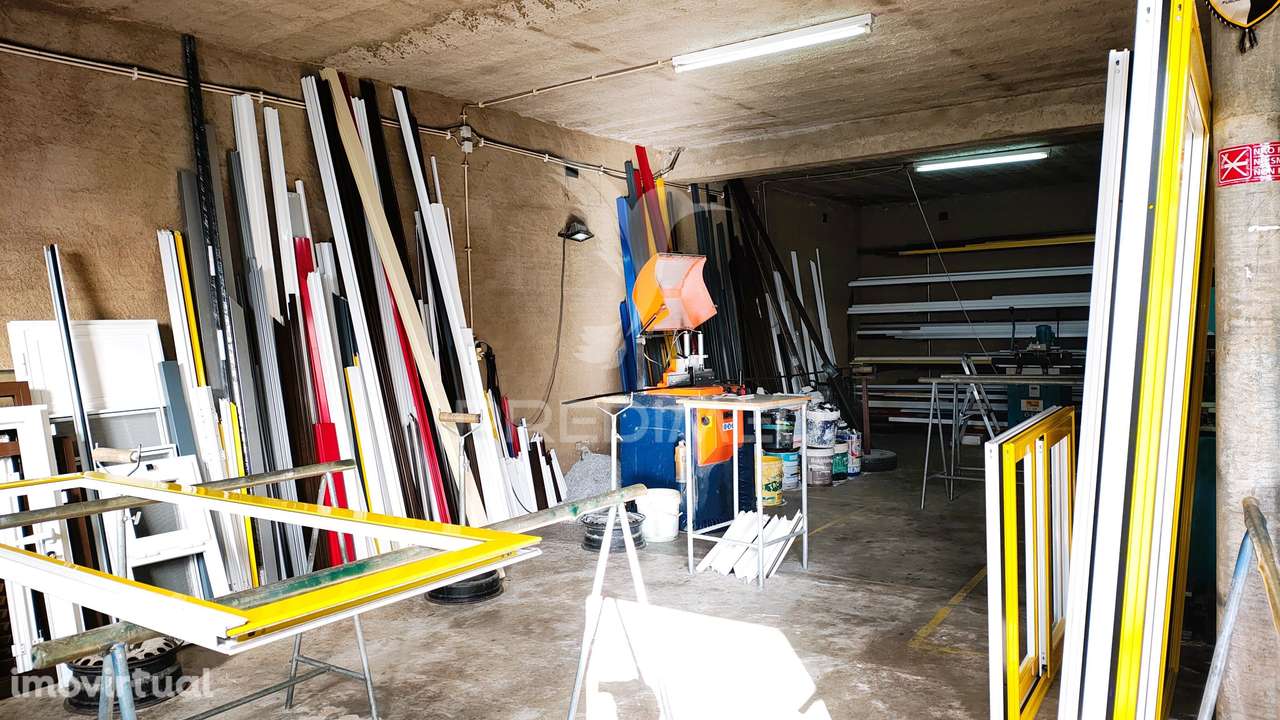 Transpasse de Negócio-Portas e Janelas em Alumínio. - Grande imagem: 2/7