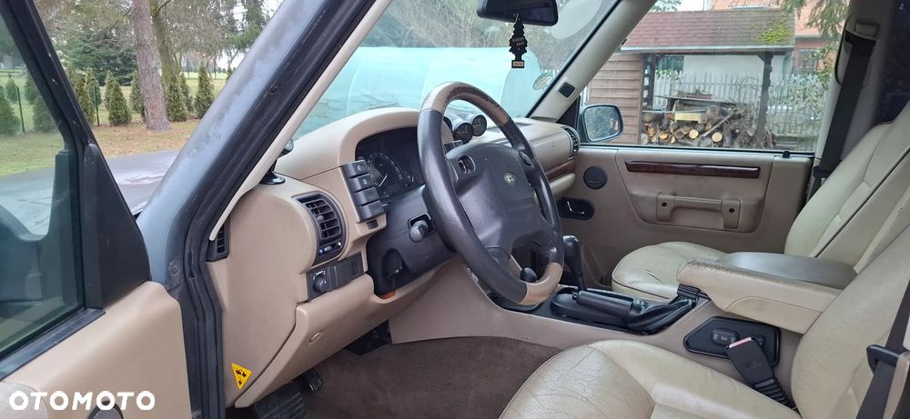 Land Rover Discovery - 27
