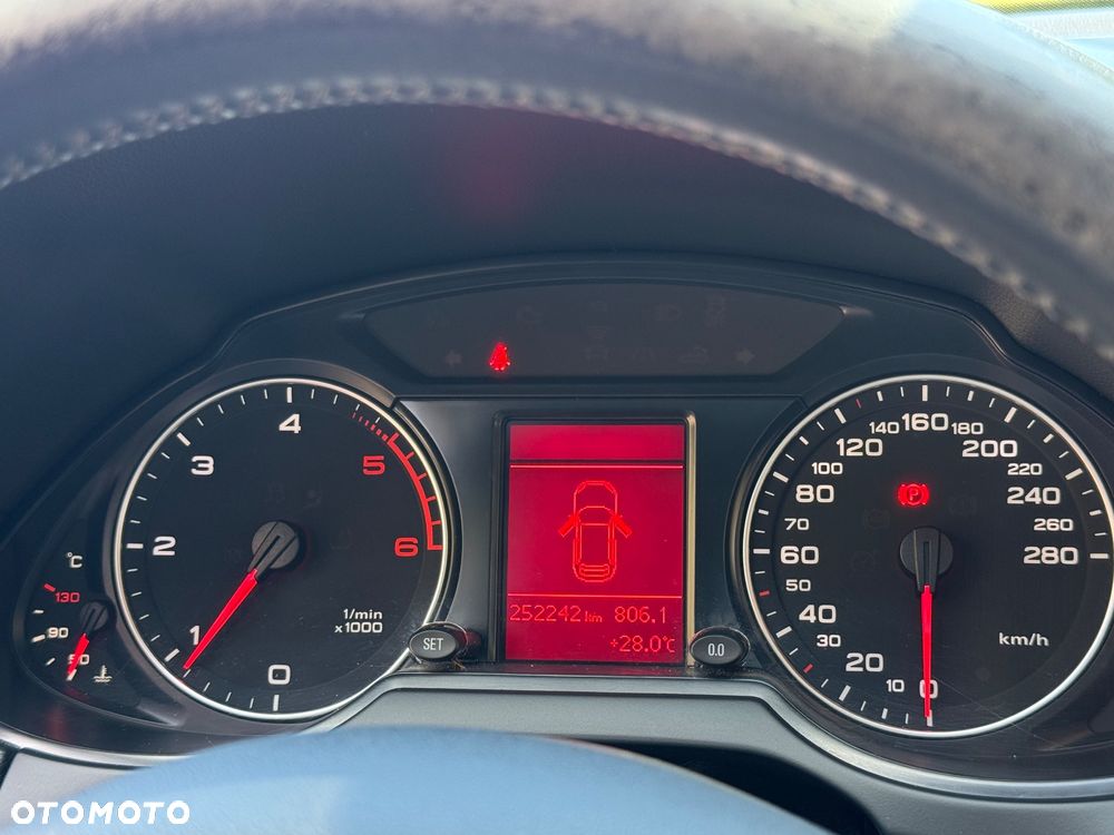 Audi Q5 2.0 TDI Quattro - 10